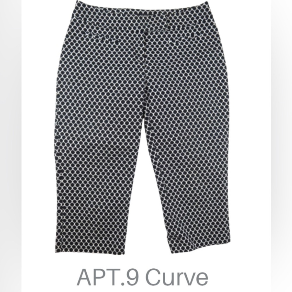 24W APT. 9 Straight Leg Printed Ankle Pants